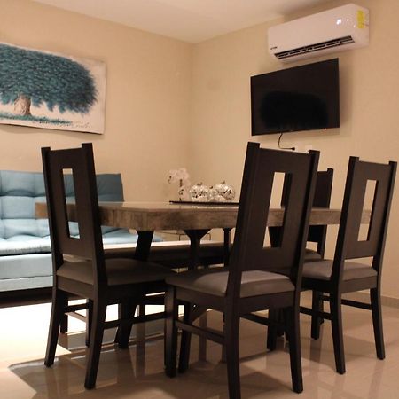 Plumbago Diamante Apartment Acapulco Bagian luar foto